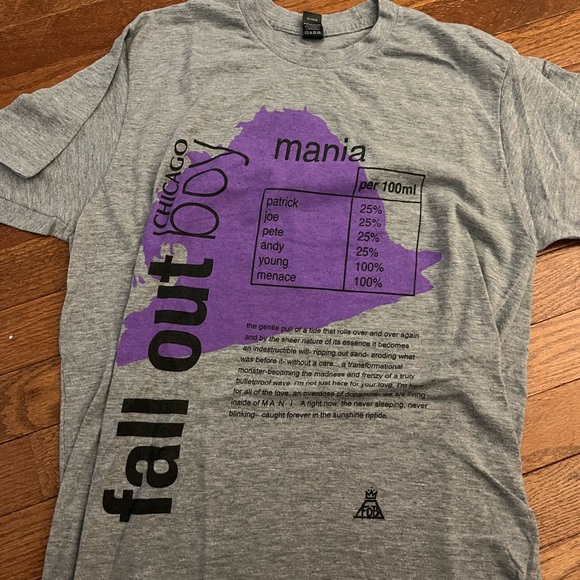 Fall Out Boy MANIA Tour T-Shirt - Picture 1 of 3